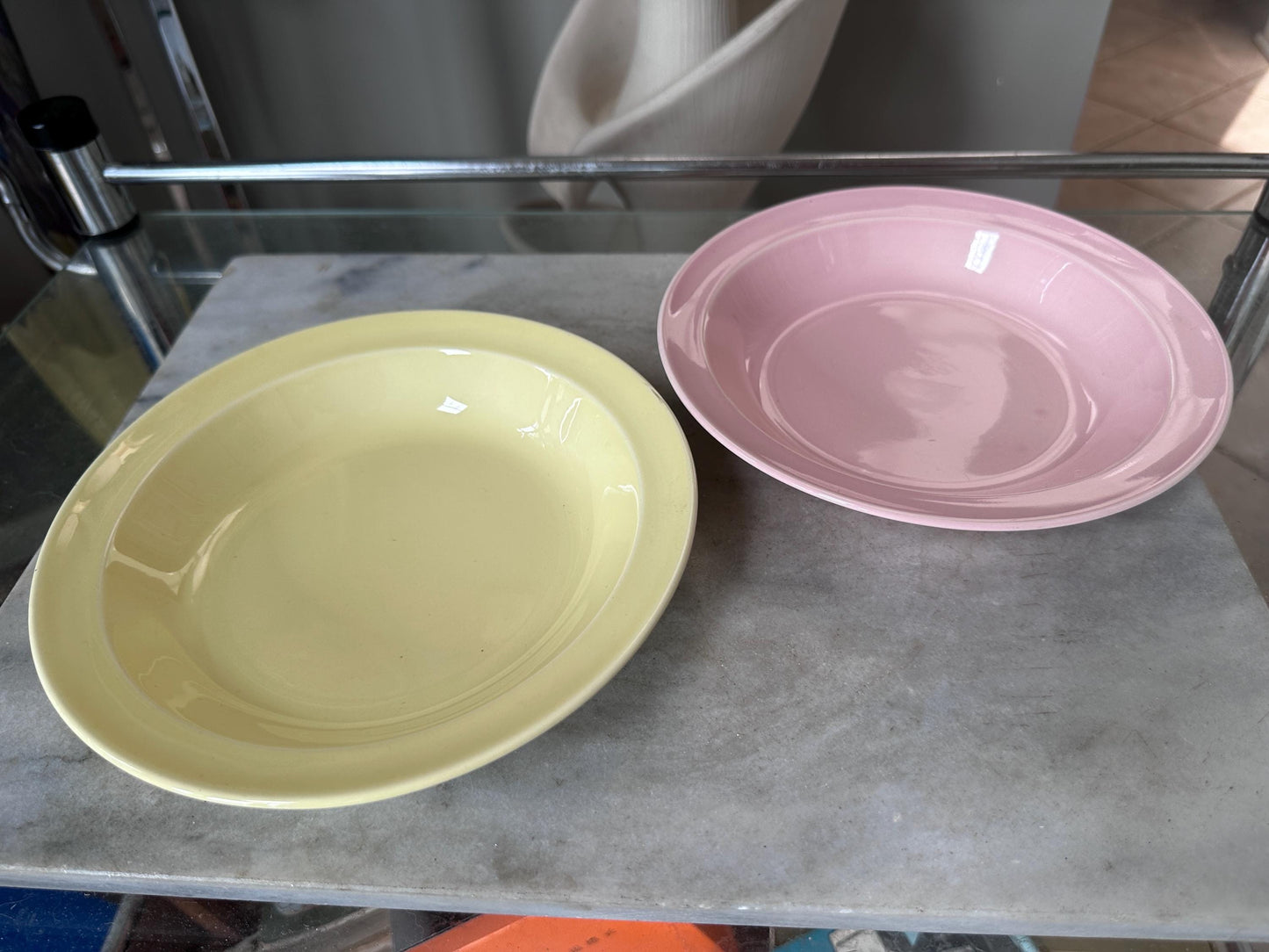 Vintage Lu-Ray Pastel Bowls Set of 2 | Mid Century Dinnerware | Yellow, Pink | 7.75”| 1048
