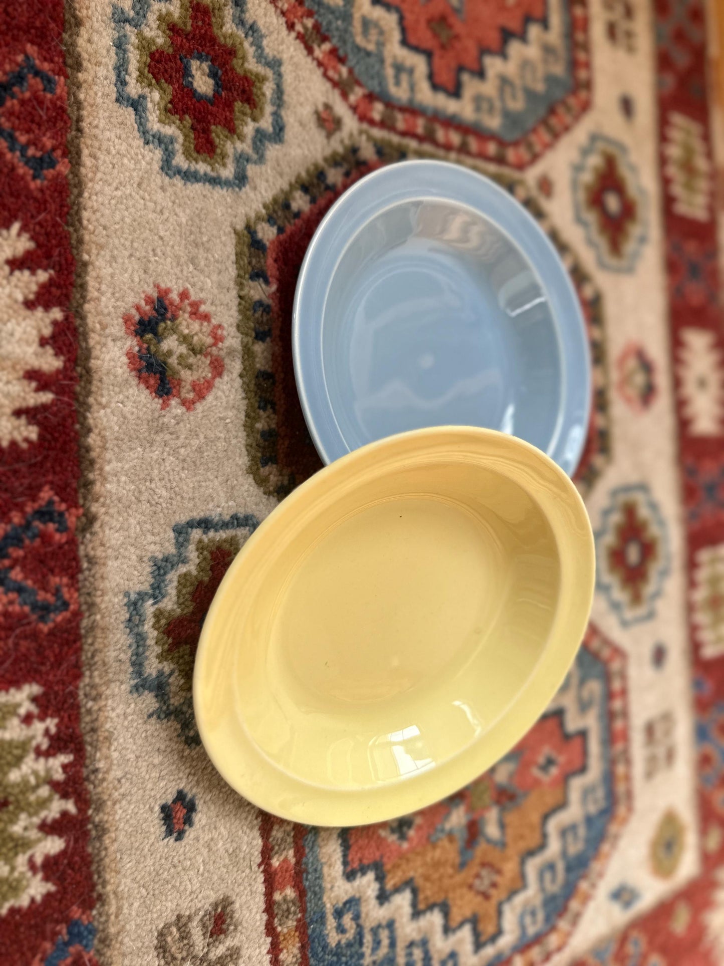 Vintage Lu-Ray Pastel Bowls Set of 2 | Mid Century Dinnerware | Yellow, Blue | 7.75” | 1048