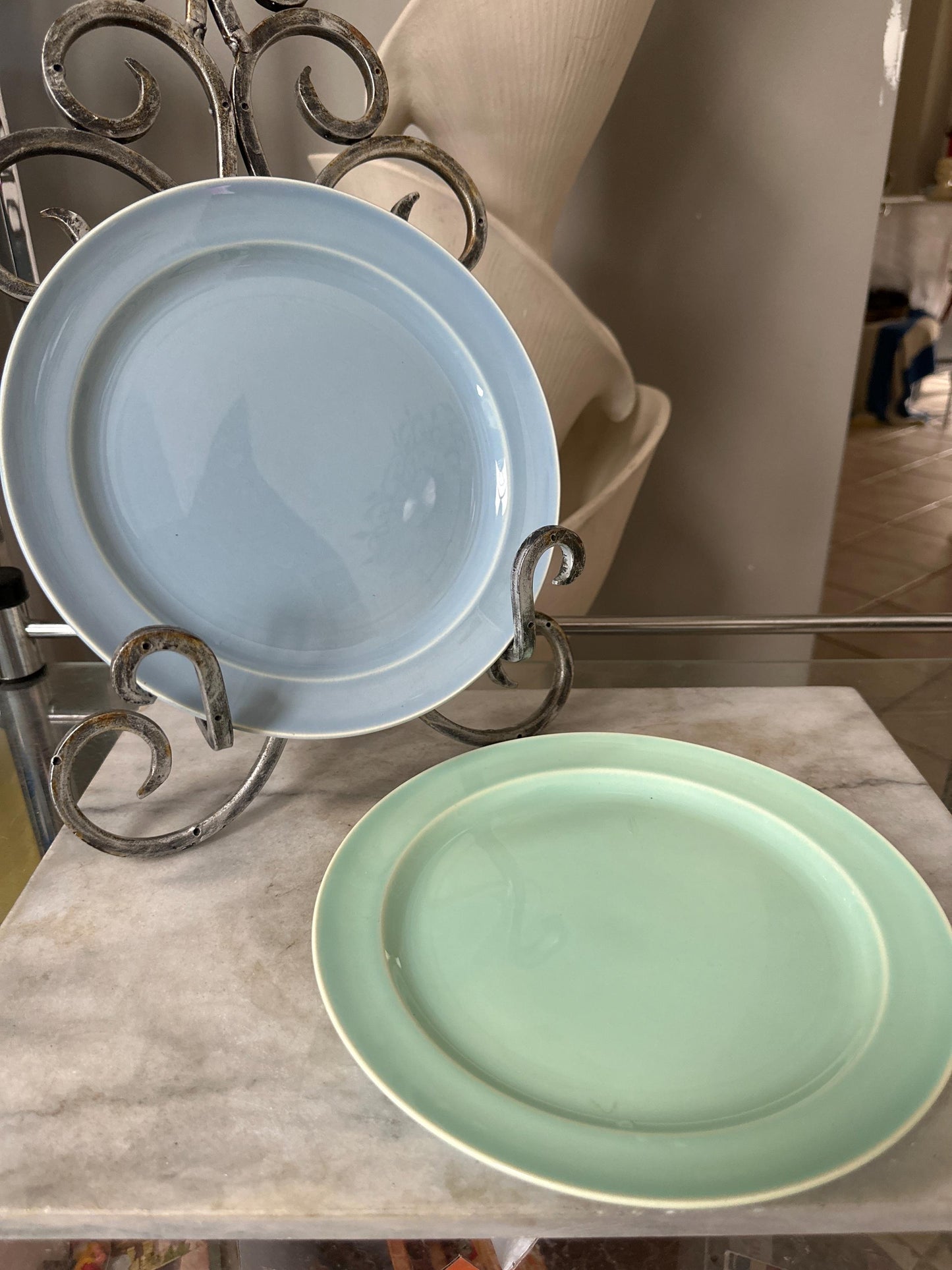 Lu-Ray Pastels Dinner Plates | Set of 2 , Mid-Century Dinnerware, 9.25”, #1248