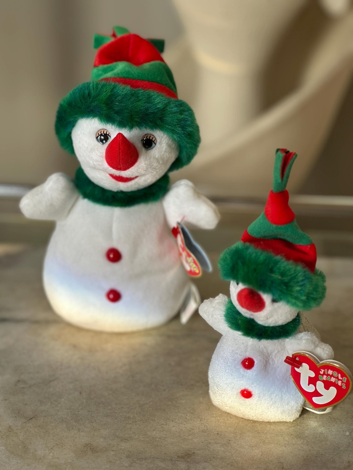 Set of 2 TY Snowgirl Beanie Babies – 2000 Snowgirl & Jingle Beanies Snowgirl – Mint Condition – Tush Tag Variations