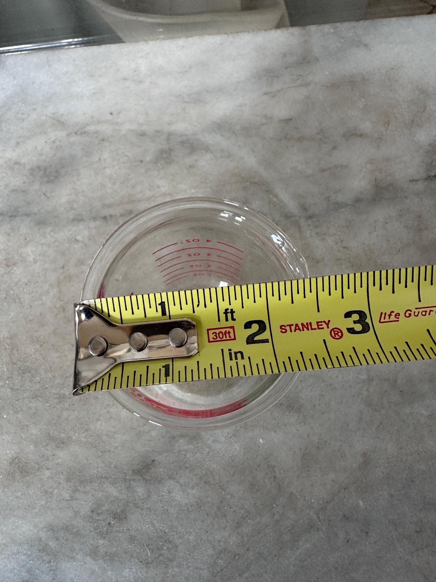 Rare Vintage Pyrex Measurette Measuring Beaker 1/2 Cup 4 oz Red Snowflake 1961-1965 Kitchen Collectible