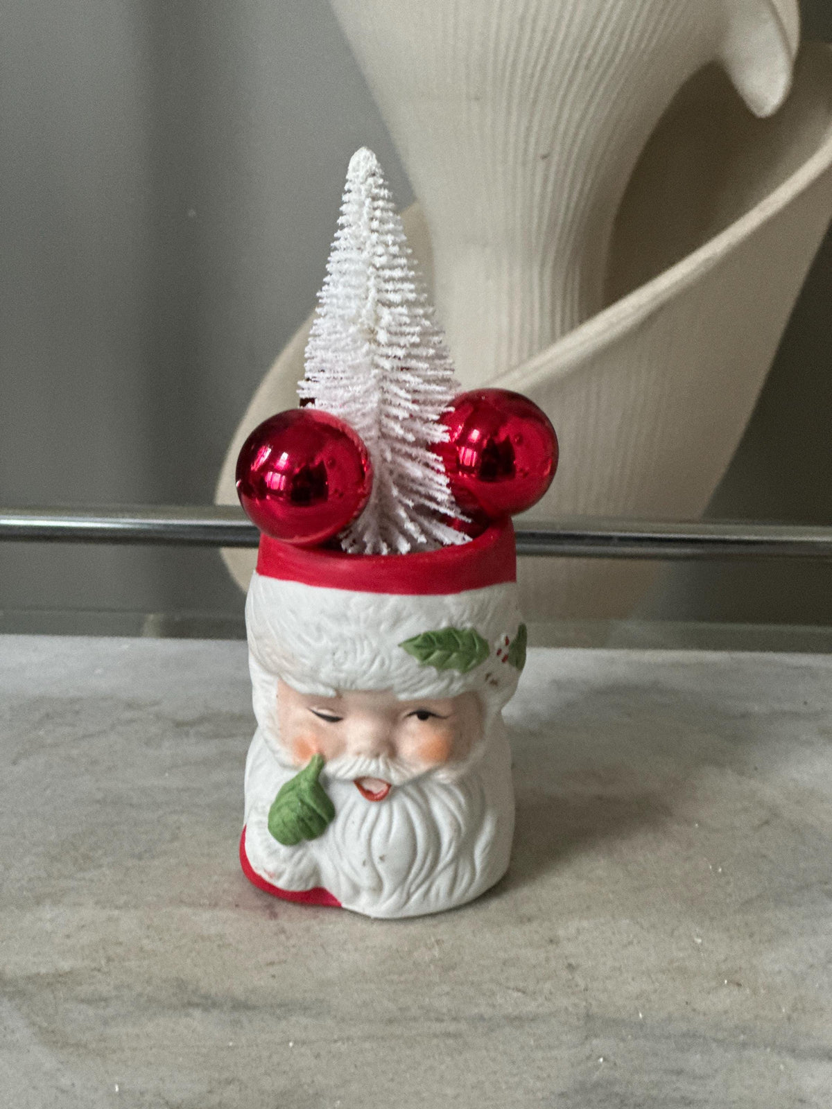 1980 JASCO Taiwan Santa Jar, Bisque Porcelain, Bottle Brush Tree (Vintage Christmas)