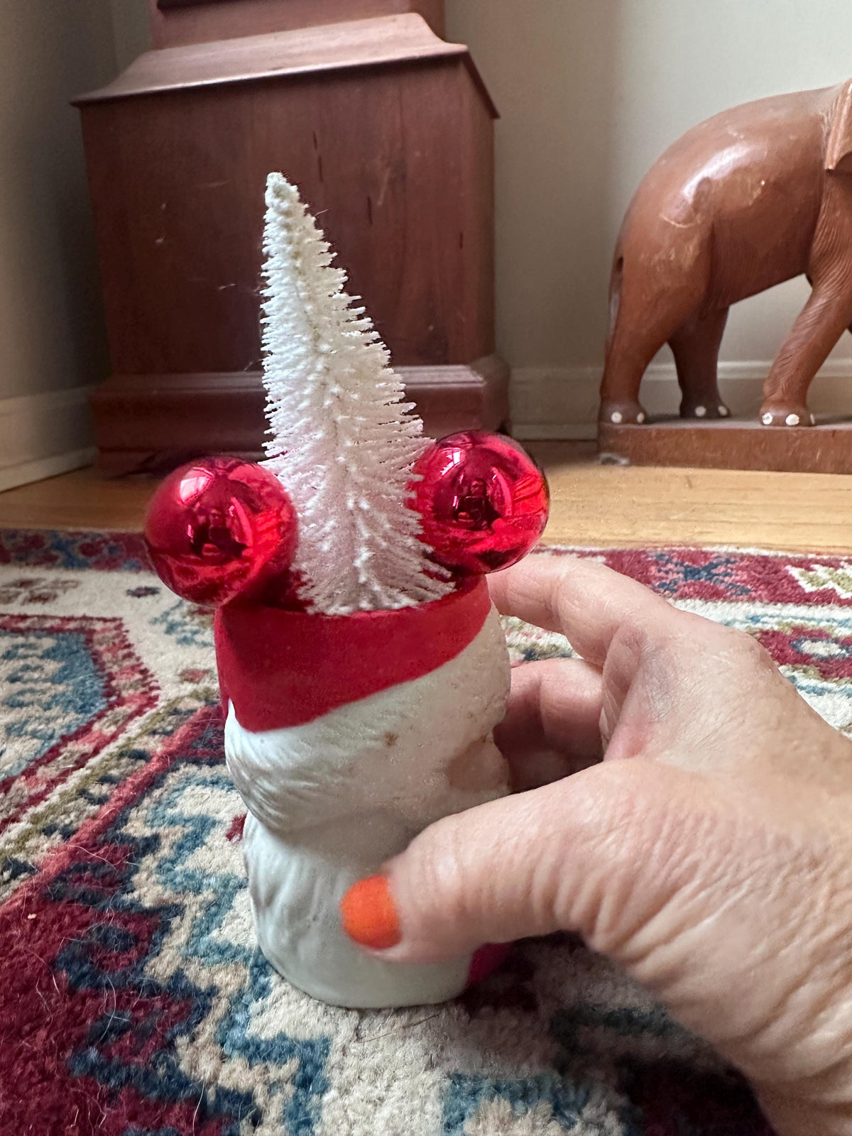 1980 JASCO Taiwan Santa Jar, Bisque Porcelain, Bottle Brush Tree (Vintage Christmas)