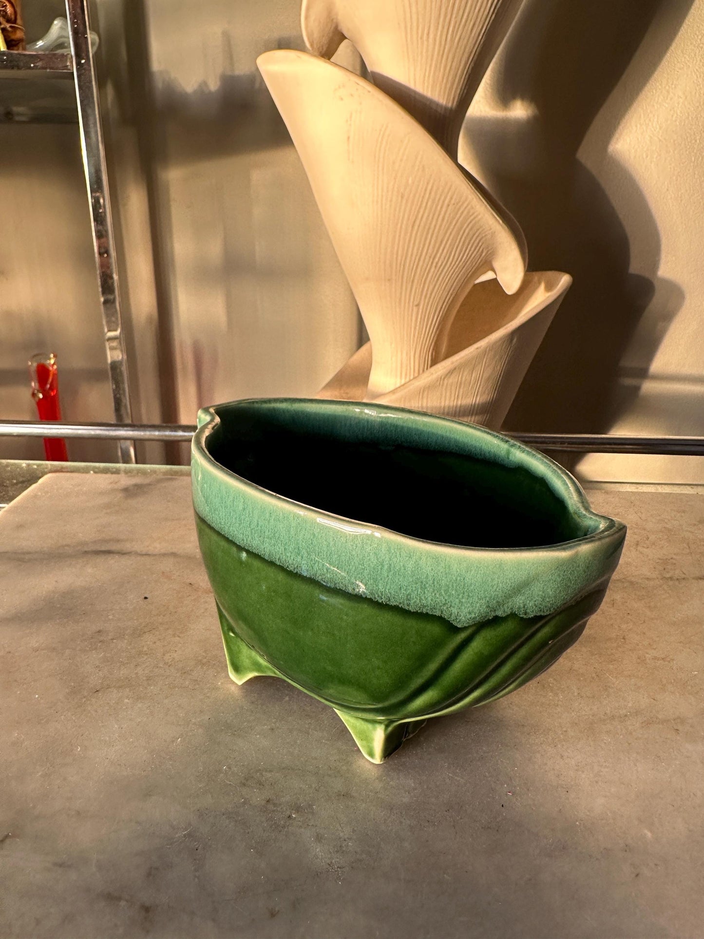 Covina Pottery CP Planter Ceramic MCM Amoeba Kidney Teardrop Footed Pot 346