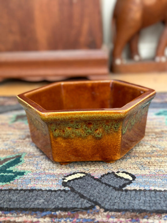 Haeger Pottery Planter #4003 USA, Hexagonal Brown Variegated Drip Glaze Pot, 6 Sided Pottery,  3.5” T x 9” W