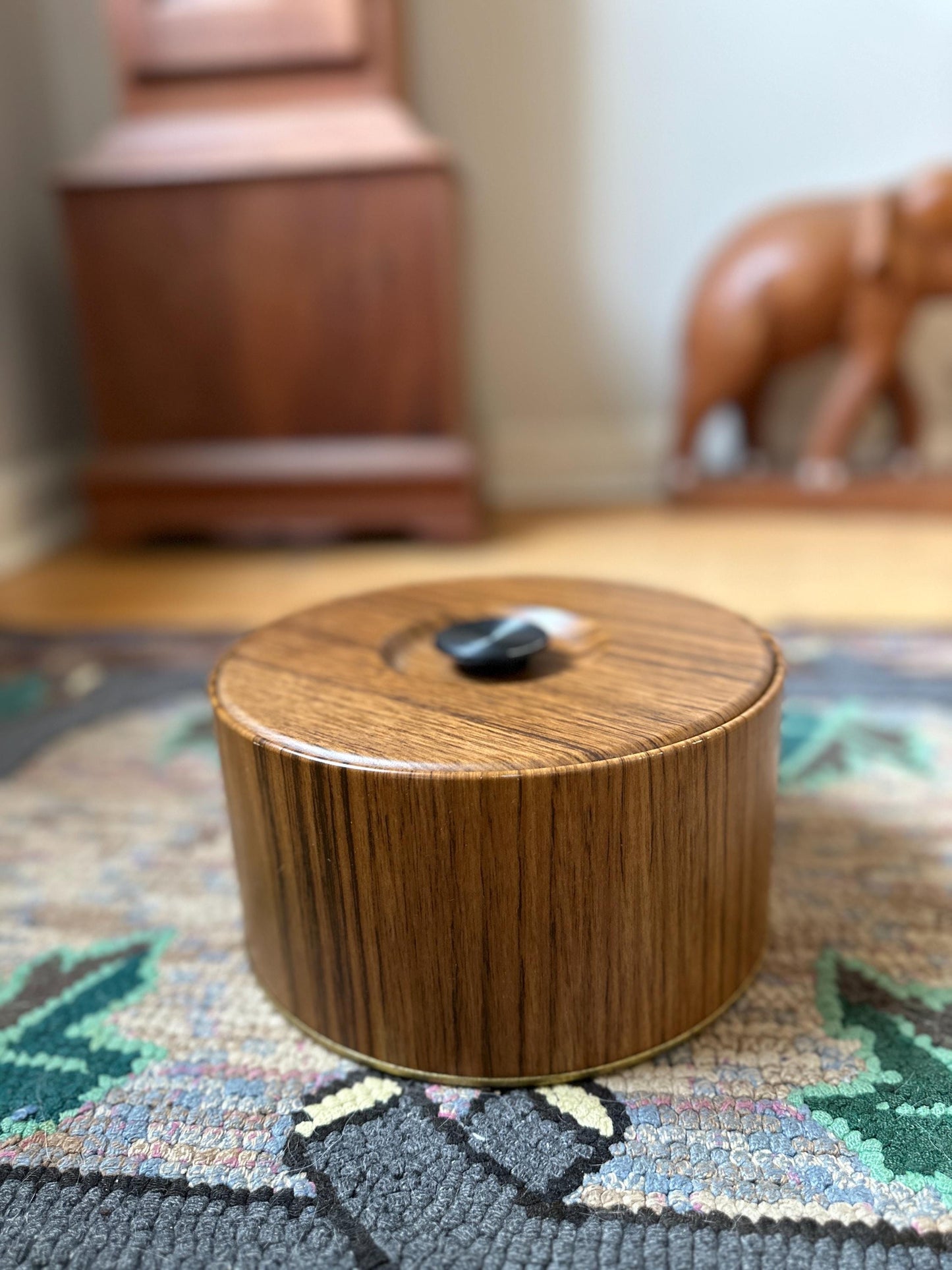 Wood Grain Ice Bucket, Round Guildcraft Ice Box, Vintage Insulated Countertop Storage Box, MCM Retro Barware, Metal Ice Holder