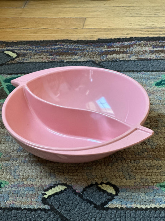 Pastel Pink Boonton Divided Serving Bowl, 605, 1950s fifties MCM Mid Century Mid Century Modern Melamine Bowl