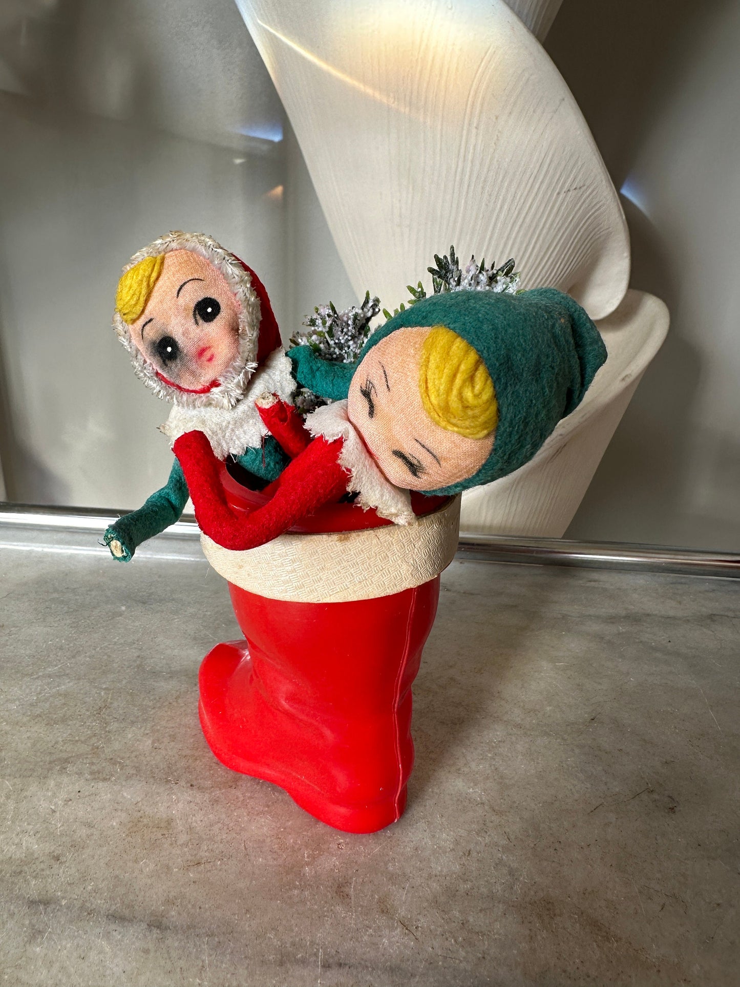 Kitschy Christmas! Vintage Rosbro Candy Boot with Two Felt Elf Figurines | Japan Elves in Plastic Candy Boot | Merry Kitschmas