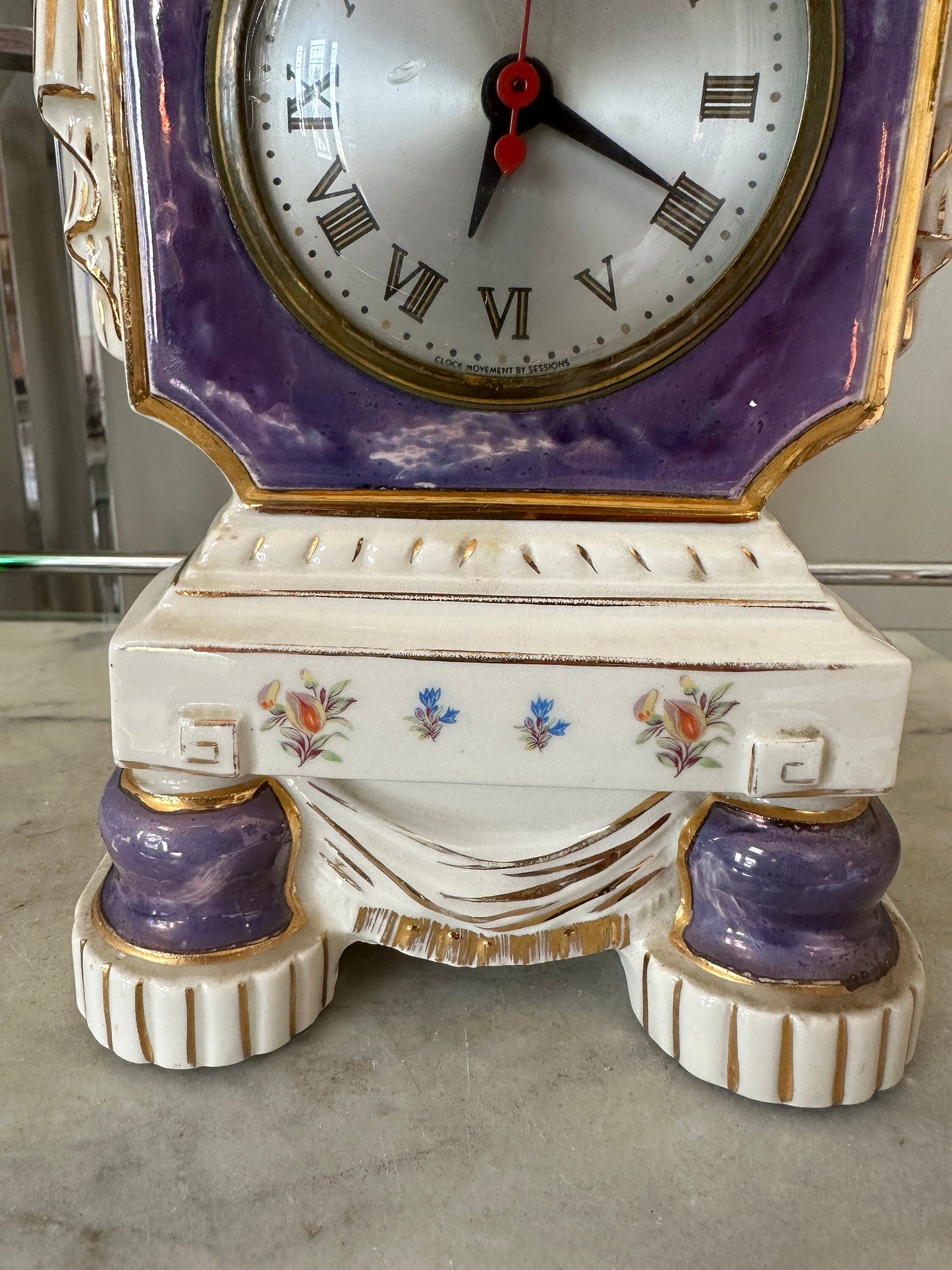 Vintage Ceramic 1940 Mantel Clock Oxford metal spinning co