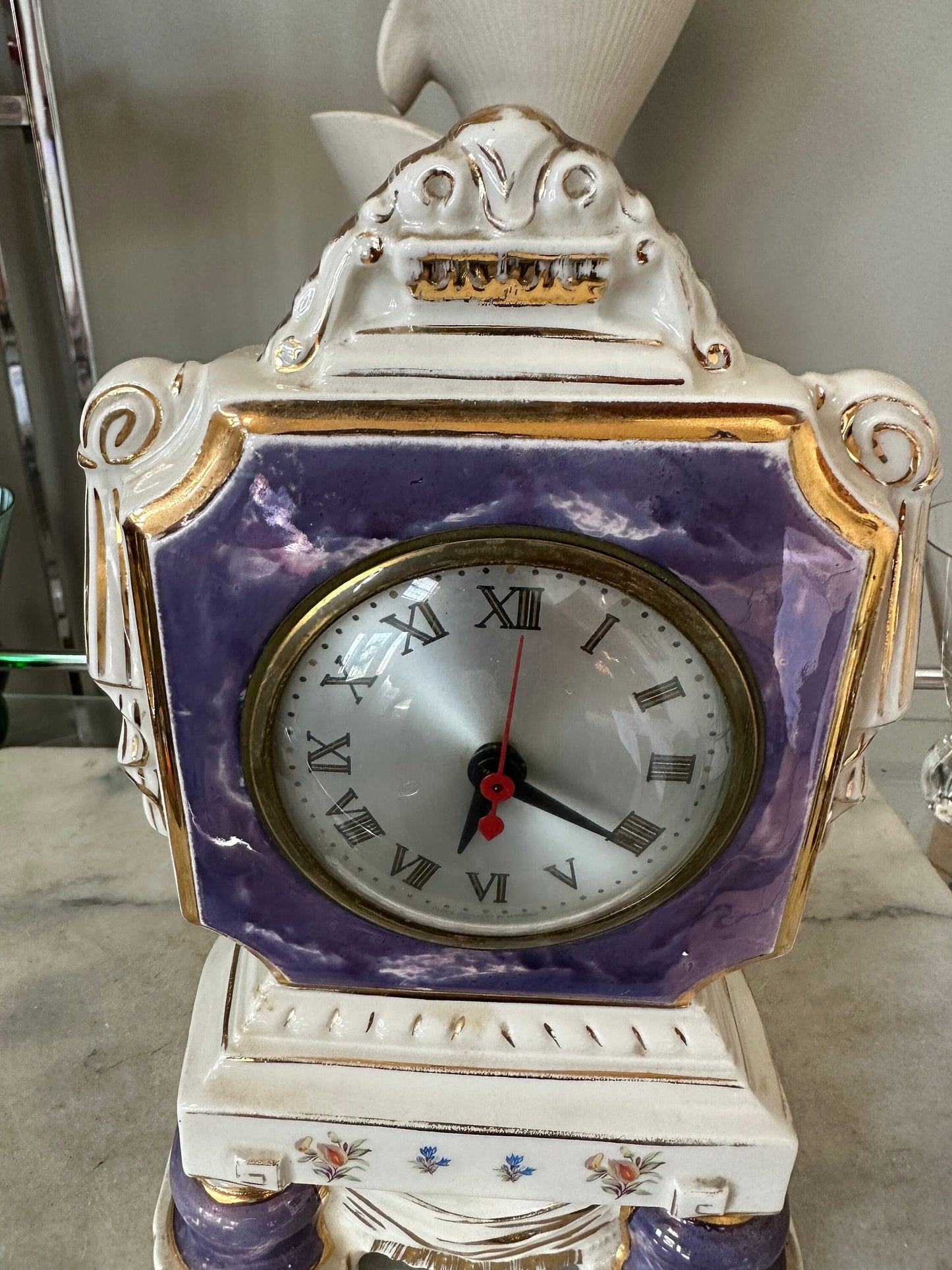 Vintage Ceramic 1940 Mantel Clock Oxford metal spinning co