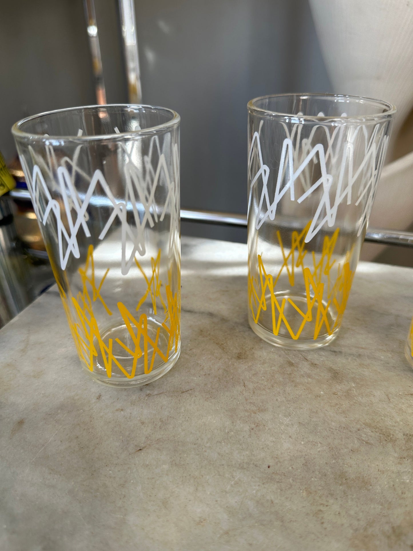 Vintage MCM Dominion Glass 8oz drinking glasses with yellow and white zig zag pattern set of four