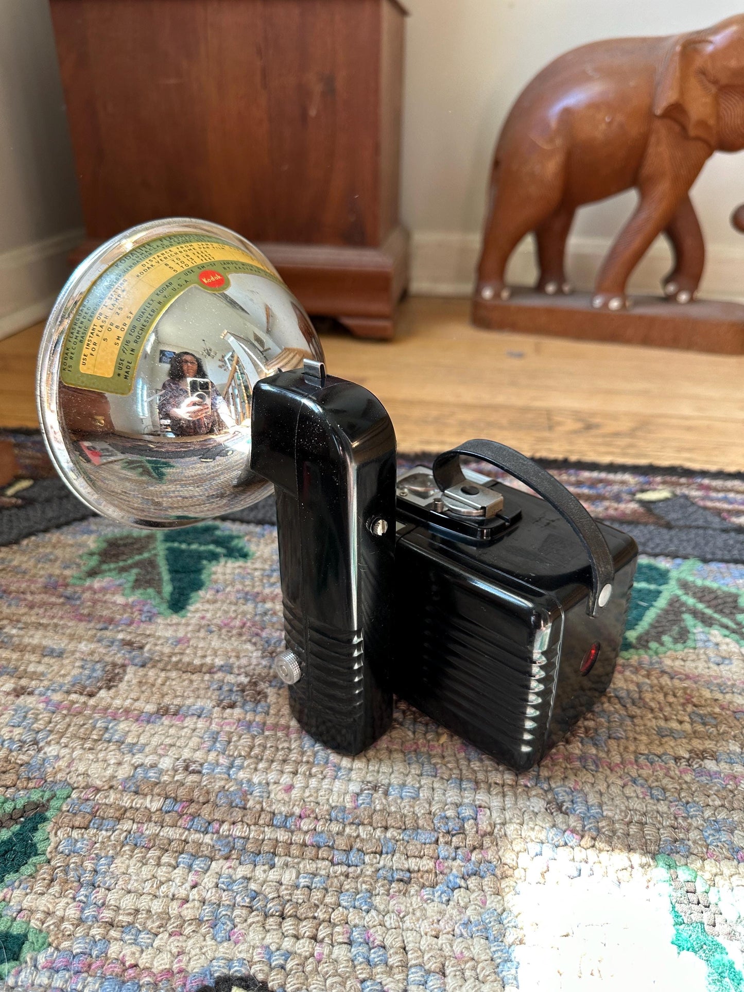 Vintage Brownie Hawkeye Camera Set: Kodak Flash Model & Perrin Leather Bag