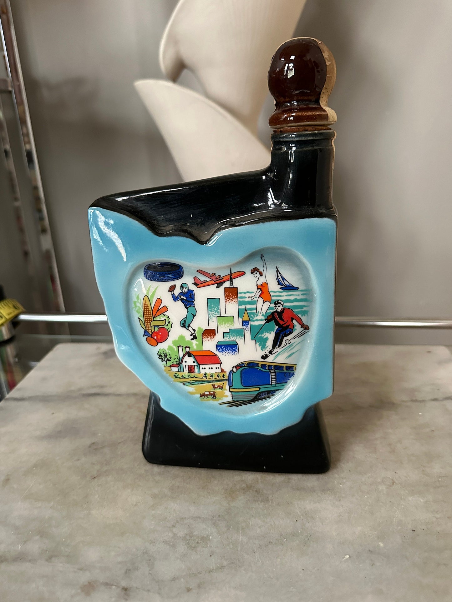 Vintage Jim Beam " The Wonderful World Of Ohio" Handcrafted Regal China Decanter